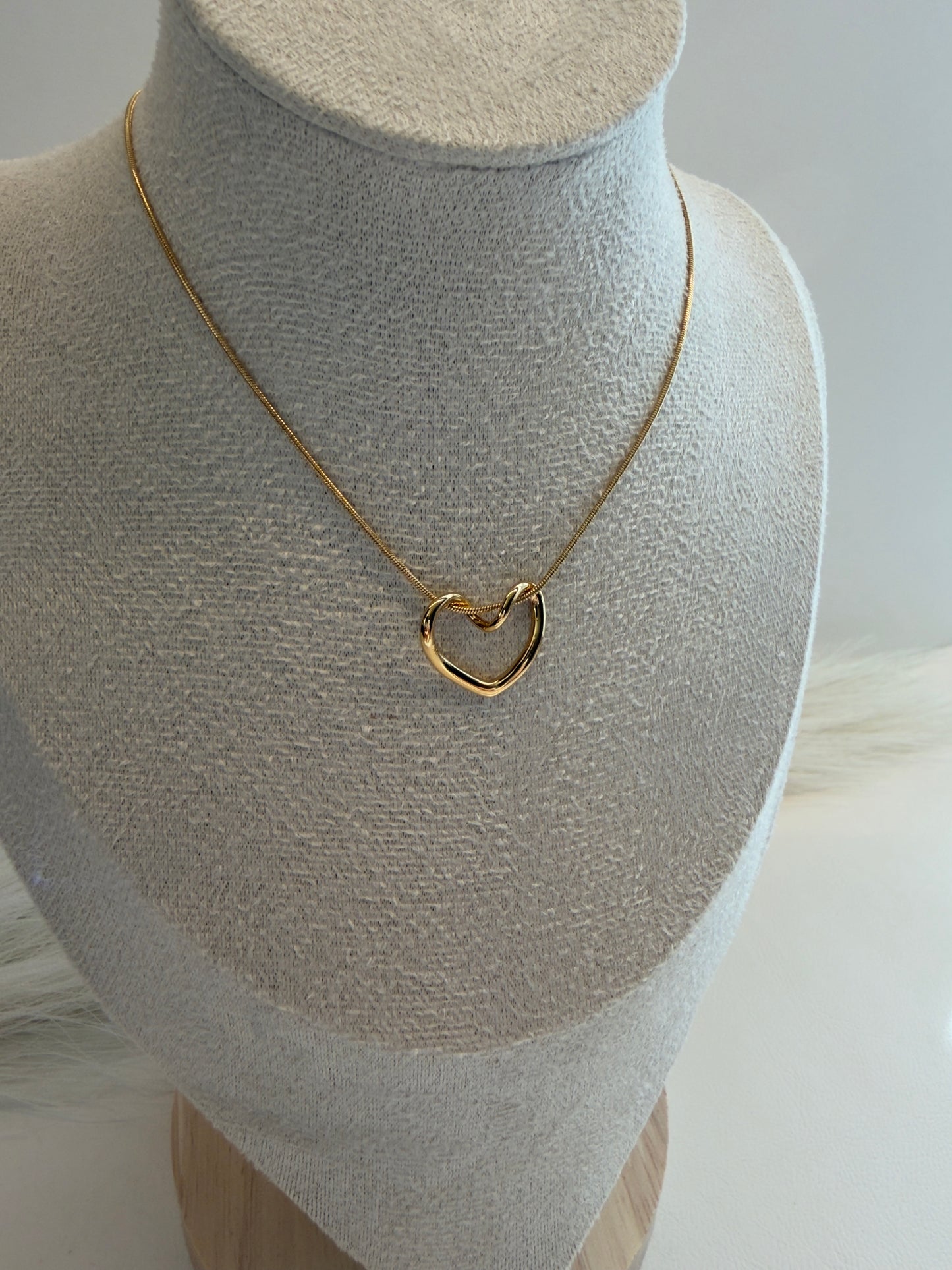 Romantico Necklace