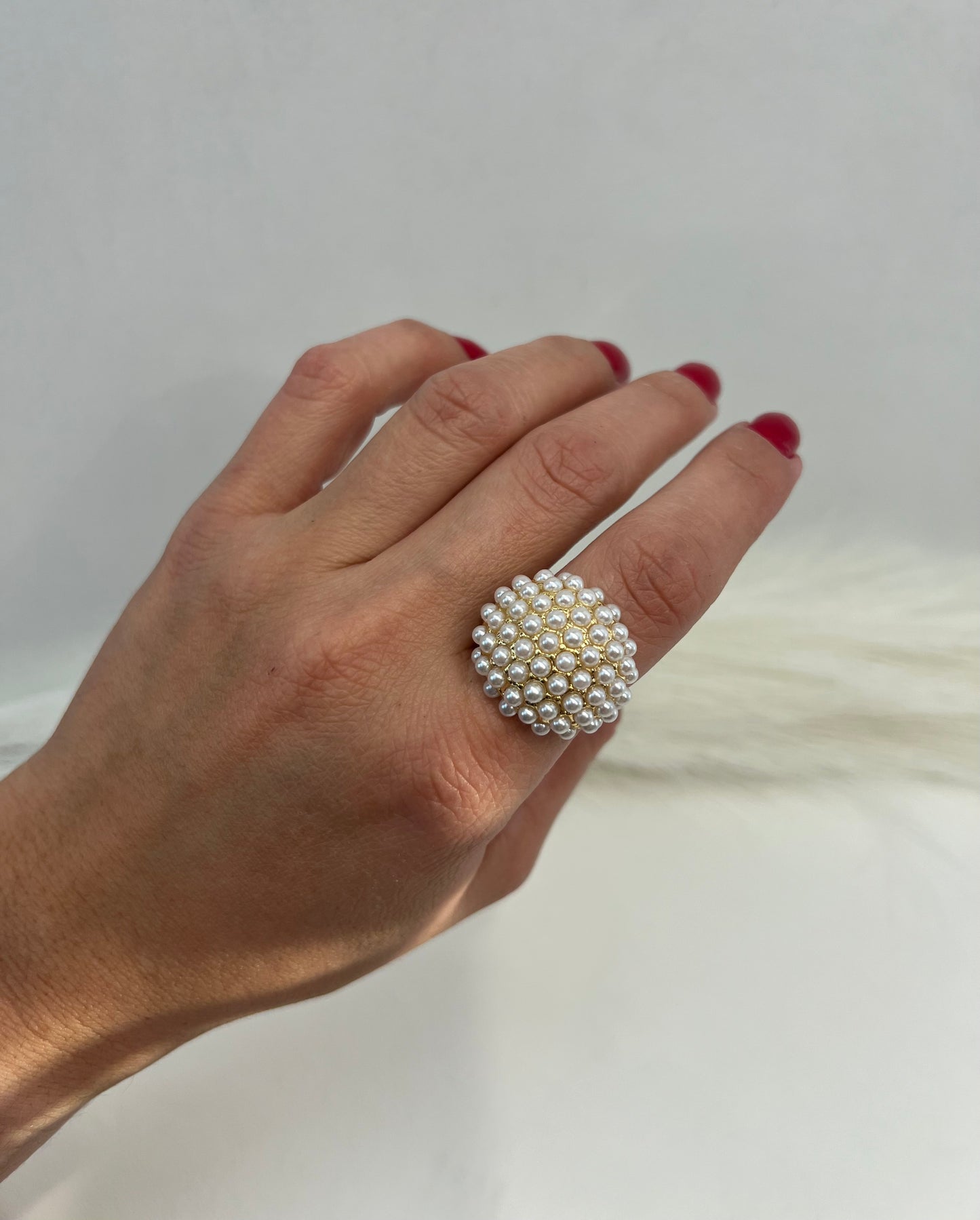 PEARLS RING