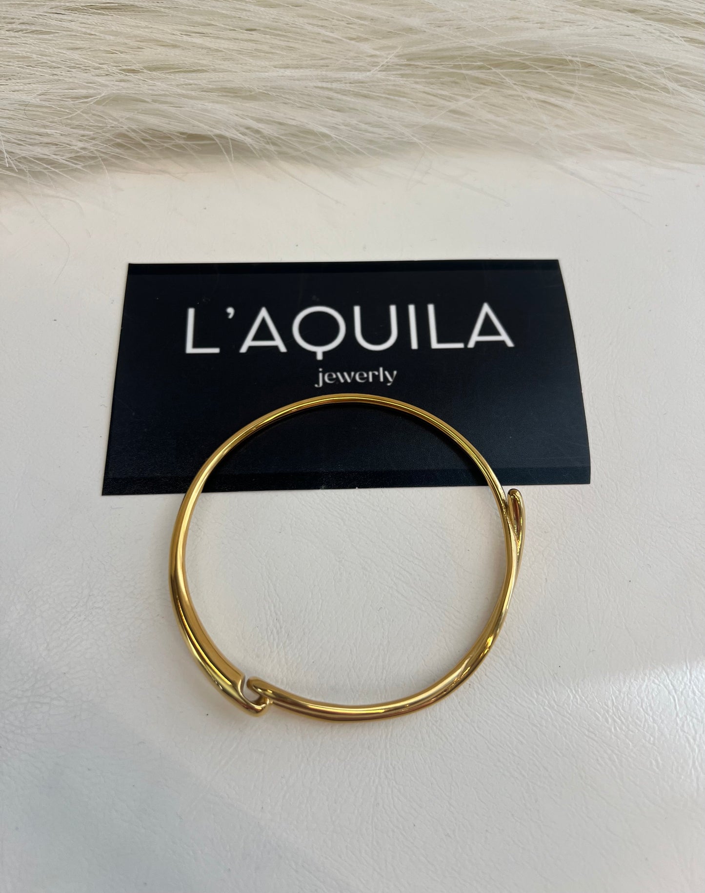 GOLD BANGLE