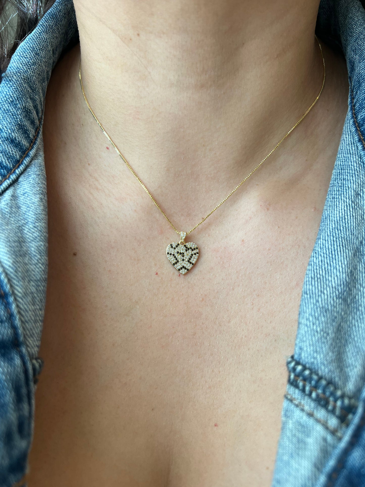 LEO CORA NECKLACE