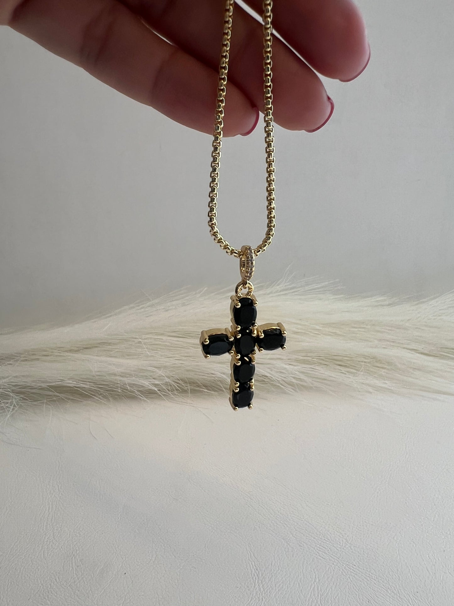 CRUZ NECKLACE